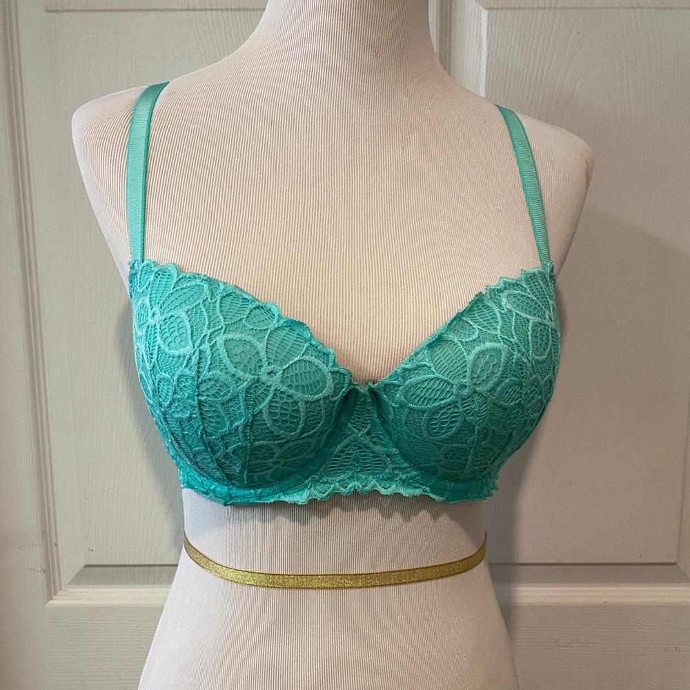 Victoria’s Secret PINK date bra bundle